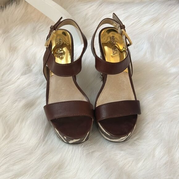 Michael Kors Ivana Mocha Zebra Animal Print Canvas Platform Sandals Heels 8.5 - Picture 2 of 10